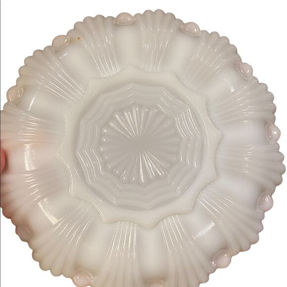 Vintage Anchor Hocking Milk Glass Deviled Egg Dish with Gold Edges -Set of 2 - Picture 4 of 5